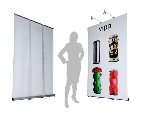 retractable trade show banners